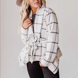 Lucy Avenue OLIVIA PLAID WRAP JACKET IVORY